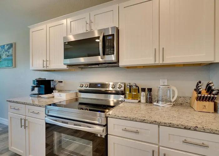 South Gulf Cove Port Charlotte Retreat: Gas Grill